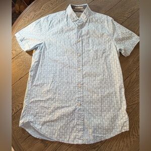 Heritage 1981 Light Blue W/ White  Pineapple  Patterned Shirt